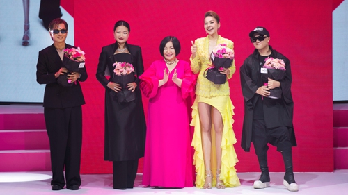 'Sải bước thanh lịch' cùng Vietnam's Next Top Model 2025
