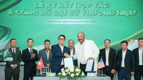 Tay golf huyền thoại Jim Thorpe là Đại sứ thương hiệu Neo Floor