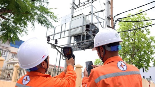 Nắng nóng cực đoan khiến hóa đơn tiền điện tăng vọt