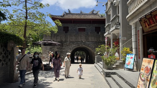 Thành cổ Nam Đầu – di tích lịch sử giữa lòng siêu đô thị hiện đại của Trung Quốc