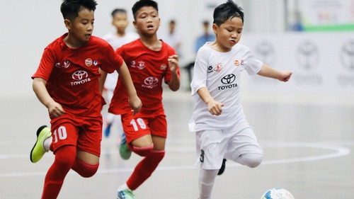 Sôi nổi khai mạc giải bóng đá U9 toàn quốc Toyota Cup 2025