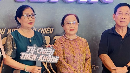 "Tử chiến trên không": Lời kể của tiếp viên hàng không trong vụ cướp máy bay