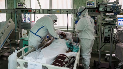Chuyên gia cảnh báo làn sóng Covid-19 mới tại Nga