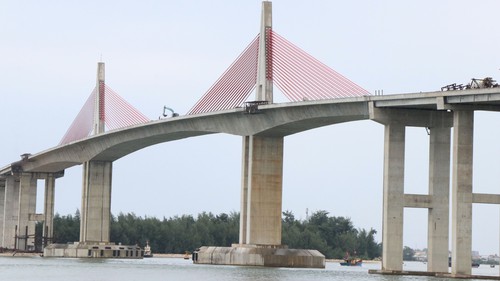 Thủ tướng Chính phủ chỉ đạo đẩy nhanh tiến độ xây dựng hệ thống đường bộ ven biển