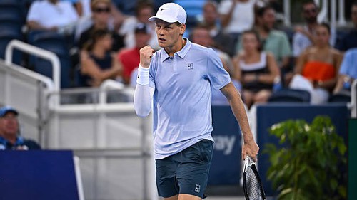 Jannik Sinner lập kỳ tích mới nhất trong sự nghiệp, tiến sát kỷ lục của bộ ba huyền thoại Djokovic, Nadal, Federer