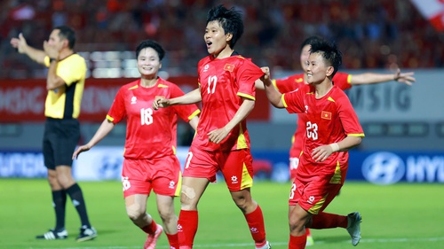 ĐT Việt Nam vs Australia: Kinh nghiệm đối đầu sức mạnh (20h00 ngày 16/8, FPT Play trực tiếp bán kết AFF Cup nữ)