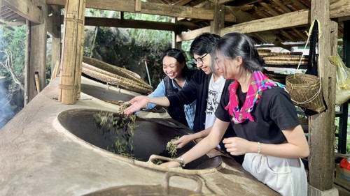 Dòng chảy trà Việt Nam đương đại (kỳ 5): Từ tâm linh đến minh triết và trà cụ