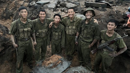 'Mưa đỏ' chạm đến trái tim những người đã làm nên huyền thoại Thành cổ 