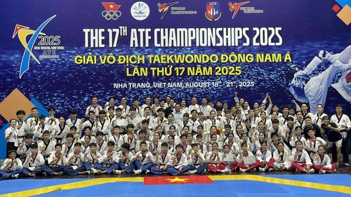 Đội Việt Nam giành 18 HCV trong ngày thi đấu đầu tiên tại giải vô địch Đông Nam Á 2025