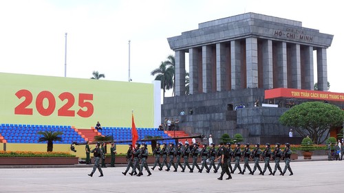 Trước giờ Tổng hợp luyện diễu binh, diễu hành lần thứ nhất 