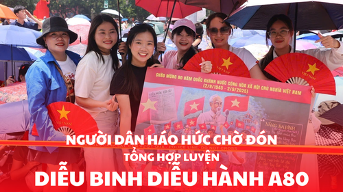 Người dân háo hức chờ đón tổng hợp luyện diễu binh diễu hành A80