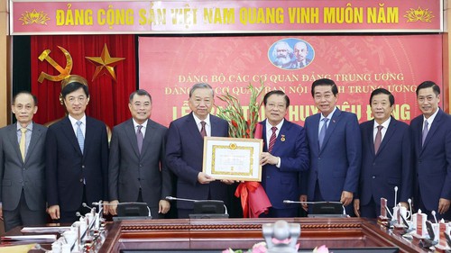 Tổng Bí thư Tô Lâm dự Lễ trao Huy hiệu Đảng của Ban Nội chính Trung ương