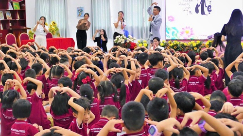 Đánh thức lòng biết ơn trong mỗi đứa trẻ