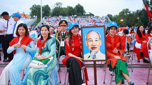 Triệu con tim hân hoan chung nhịp đập trong buổi tổng duyệt