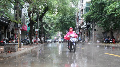 Dự báo thời tiết ngày 1/9: Hà Nội có mưa rào và dông, ban ngày có nắng gián đoạn