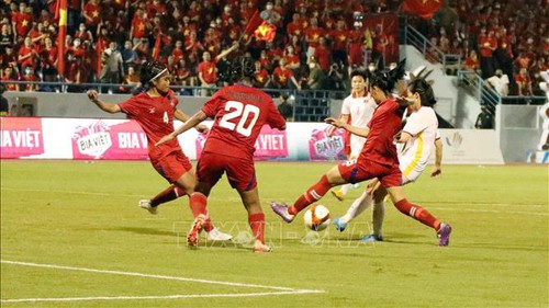 'Kante của ĐT Việt Nam' lập công trong chiến thắng 7-0 Campuchia, Huỳnh Như và đồng đội tiến thắng một mạch tới chức vô địch
