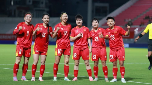 HLV Mai Đức Chung: ‘Tôi muốn đội tuyển Việt Nam thắng đậm hơn'