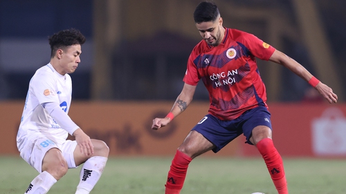 Chuyên gia Đoàn Minh Xương: 'Nam Định và CAHN - 'Kẻ tám lạng, người nửa cân'