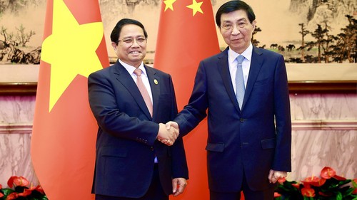 Thủ tướng Phạm Minh Chính hội kiến Chủ tịch Chính hiệp toàn quốc Trung Quốc Vương Hộ Ninh