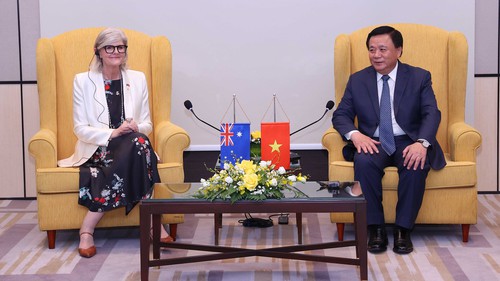 Việt Nam - Australia tăng cường hợp tác về đào tạo, bồi dưỡng cán bộ và chia sẻ tri thức