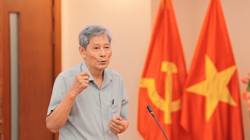 TTXVN đón nhận hiện vật quý từ các thế hệ nhà báo và gia đình liệt sĩ