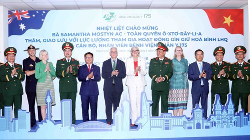 Toàn quyền Australia thăm lực lượng gìn giữ hòa bình Liên hợp quốc của Việt Nam