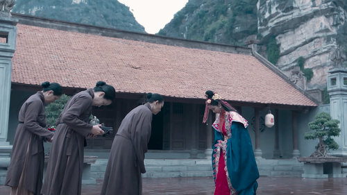 Phim "Khế ước bán dâu": Tròn trịa, nhưng chưa đột phá