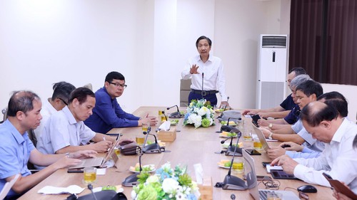 Tọa đàm "Quản lý công chức: Làm gì để đánh giá đúng?"