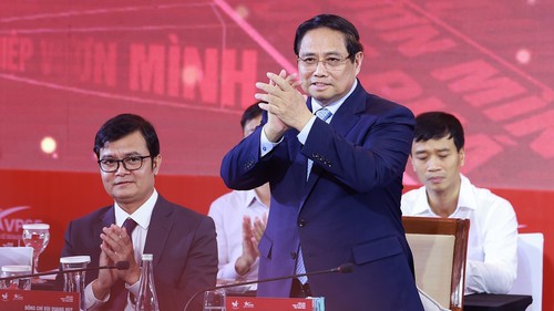 Thủ tướng dự Phiên đối thoại cấp cao Diễn đàn Kinh tế tư nhân Việt Nam (VPSF) 2025