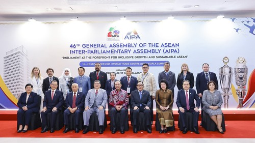AIPA-46: Các Trưởng đoàn Nghị viện thành viên AIPA chụp ảnh chung