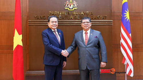 Chủ tịch Quốc hội Trần Thanh Mẫn hội đàm với Chủ tịch Hạ viện Malaysia