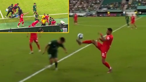 CĐV Trung Quốc chỉ trích cầu thủ Bắc Kinh Quốc An trong tình huống không đẹp với CLB CAHN: Đang nằm sân ngoài sân lại lăn vào trong