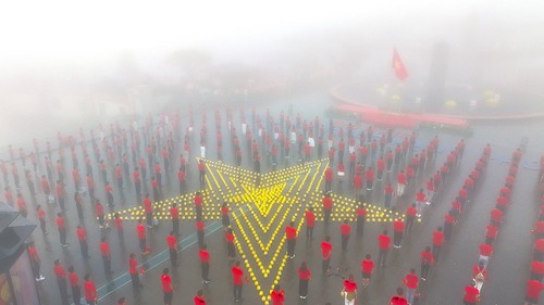 Thiêng liêng Lễ thượng cờ Tổ quốc trên “nóc nhà Nam Bộ” 