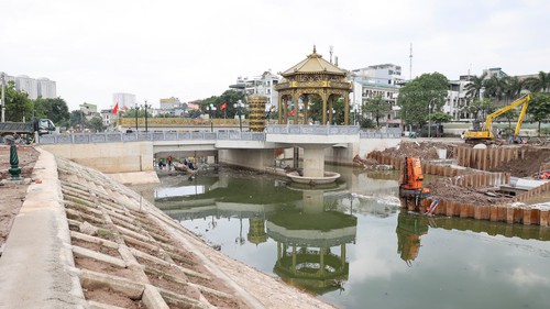 Góc nhìn 365: Chờ công viên ven sông Tô Lịch