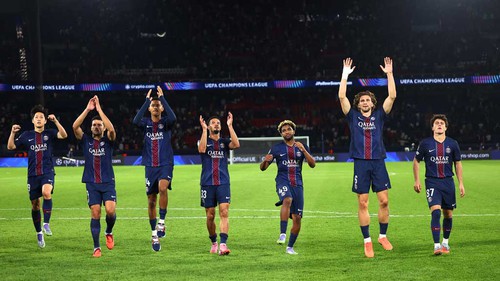 Cầu thủ PSG không dự lễ trao Quả bóng vàng sau quyết định gây tranh cãi