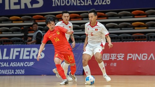 Tin nóng bóng đá Việt hôm nay 23/9: Đội tuyển Việt Nam dẫn đầu vòng loại futsal châu Á; Văn Lâm tiết lộ điều ước cùng Xuân Son