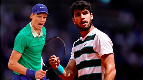 Huyền thoại Federer bất ngờ chỉ ra chi tiết đặc biệt quan trọng mà lâu nay Sinner và Alcaraz được hưởng lợi