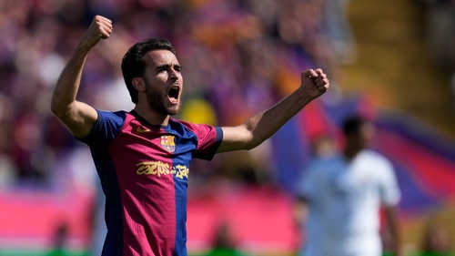 Real Oviedo – Barcelona: Pháo đài đa năng của Flick