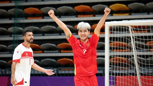 Thắng đại diện Tây Á để giành vé dự giải đấu lớn, đội bóng Việt Nam được AFC khen ngợi