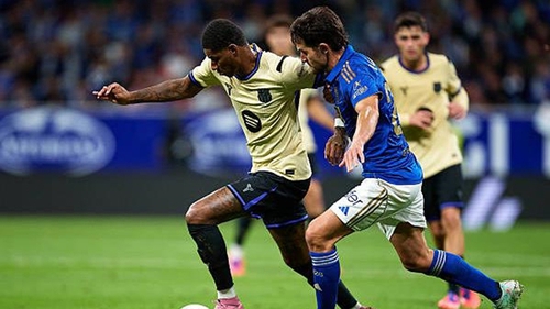 Rashford ghi dấu ấn khi Barcelona ngược dòng giành chiến thắng ở La Liga