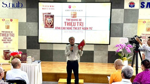 Thơ Hoàng đế Thiệu Trị và những giá trị đặc biệt của văn học cung đình