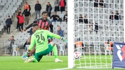 Andre Onana bị tiền đạo Chelsea chọc thủng lưới 2 lần trong 1 phút