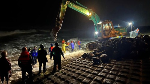 Bão số 10: 4 người tử vong do mưa bão tại Ninh Bình