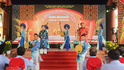 Tiếp nối dòng chảy Đờn ca tài tử bên sông Vàm Cỏ