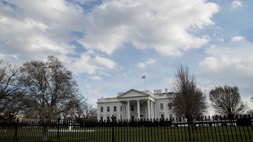 Nhà Trắng "chạy đua với thời gian" trước nguy cơ chính phủ đóng cửa