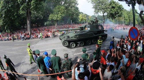 Đội hình diễu binh, diễu hành A80 hoàn thành nhiệm vụ, trở về đơn vị