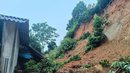 Hà Nội công bố tình huống khẩn cấp về thiên tai tại xã Suối Hai và Ba Vì