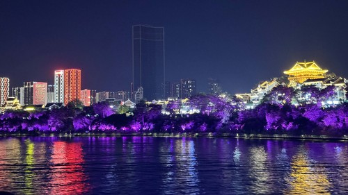 Khám phá sông Liễu Giang, Trung Quốc về đêm