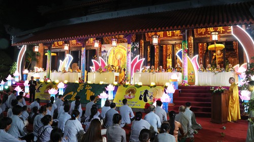  Lễ Vu lan báo hiếu ở cố đô Huế