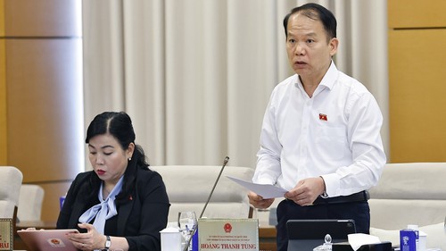 Phiên họp thứ 49 Ủy ban Thường vụ Quốc hội: Chấn chỉnh tình trạng cán bộ né tránh, sợ sai không dám làm